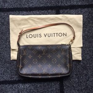Louis Vuitton Pochette